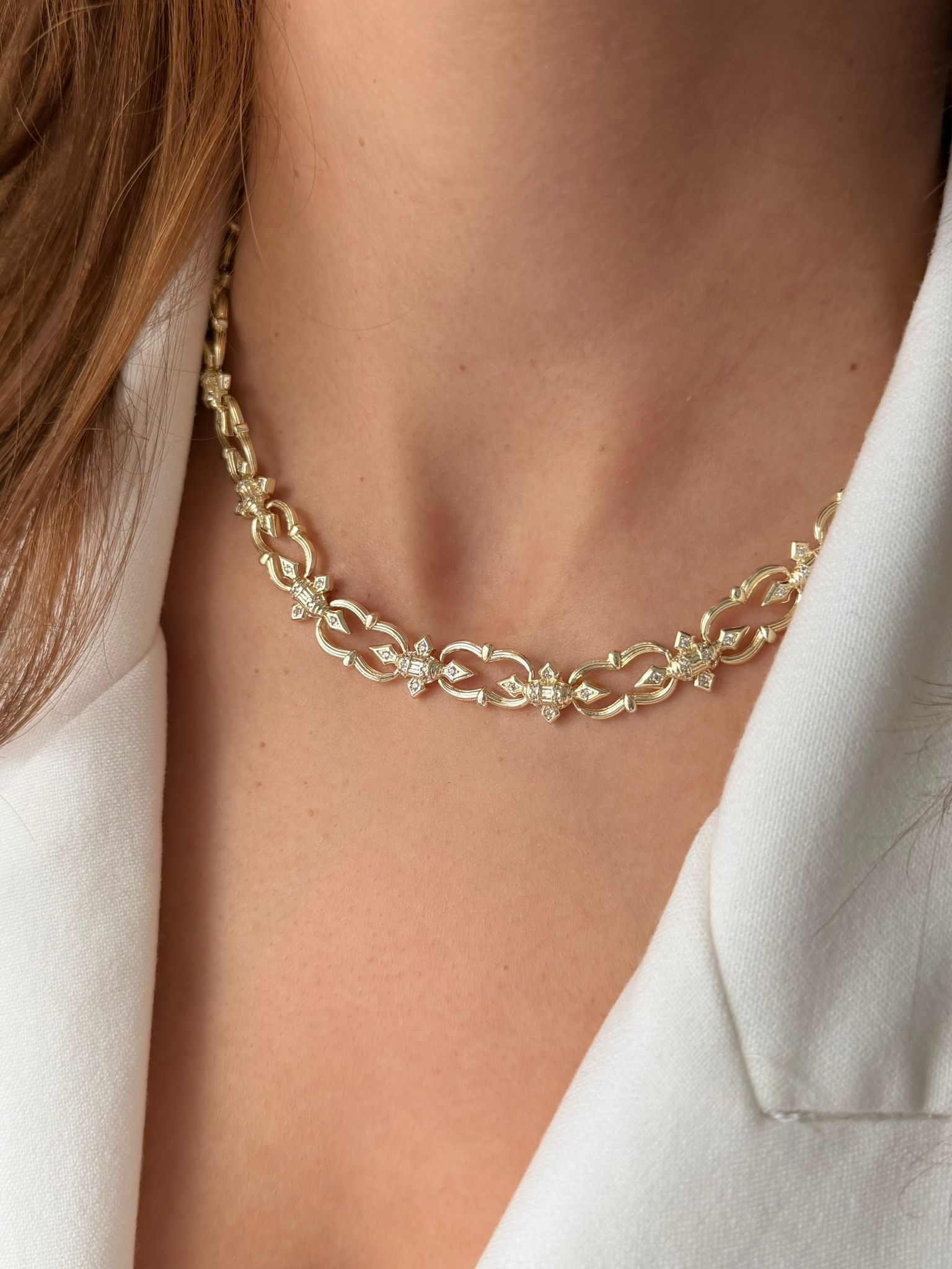 ᴀᴜʀᴏ ɢᴏʟᴅ ᴘʟᴀᴛᴇᴅ ᴅᴇꜱɪɢɴᴇʀ ᴡᴏᴍᴇɴ'ꜱ ɴᴇᴄᴋʟᴀᴄᴇ